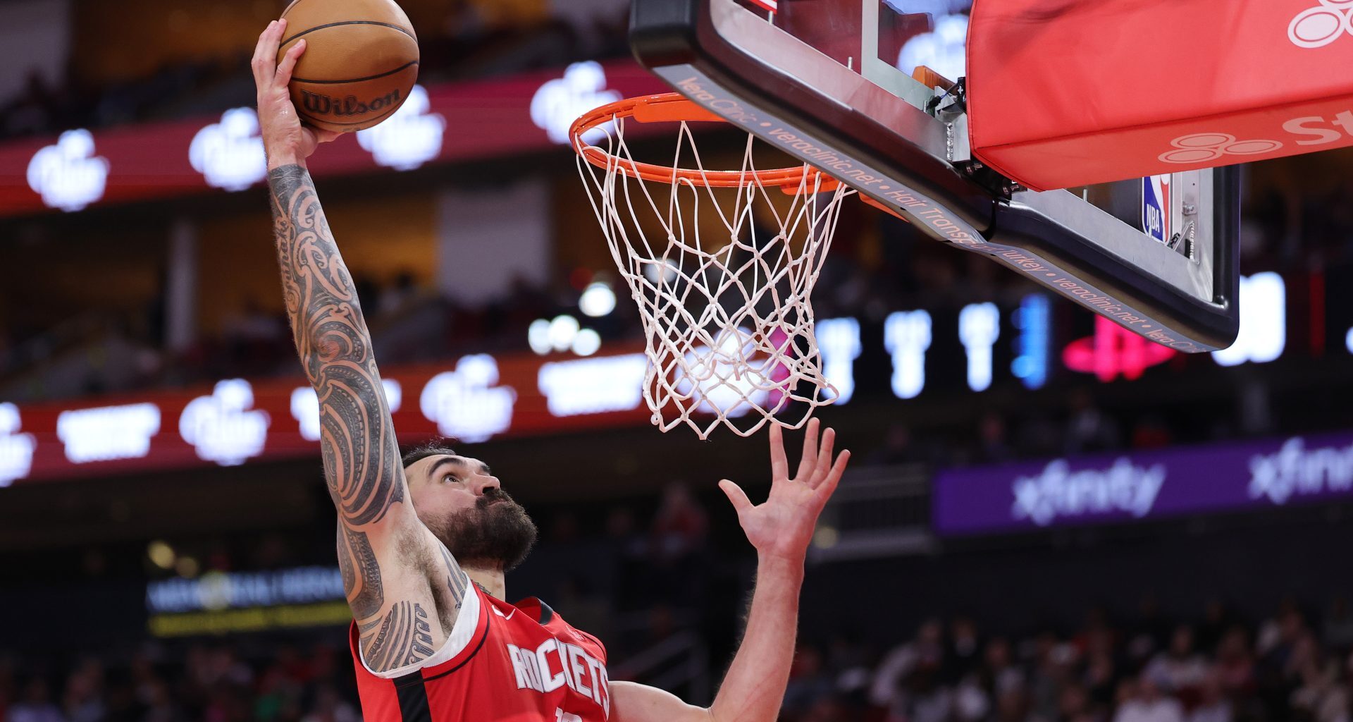 Rockets $39 Million Big Man Avoids Major Injury