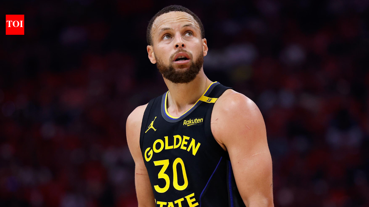 Stephen Curry rocks “On court” sneakers in Warriors vs Raptors warm-up | NBA News