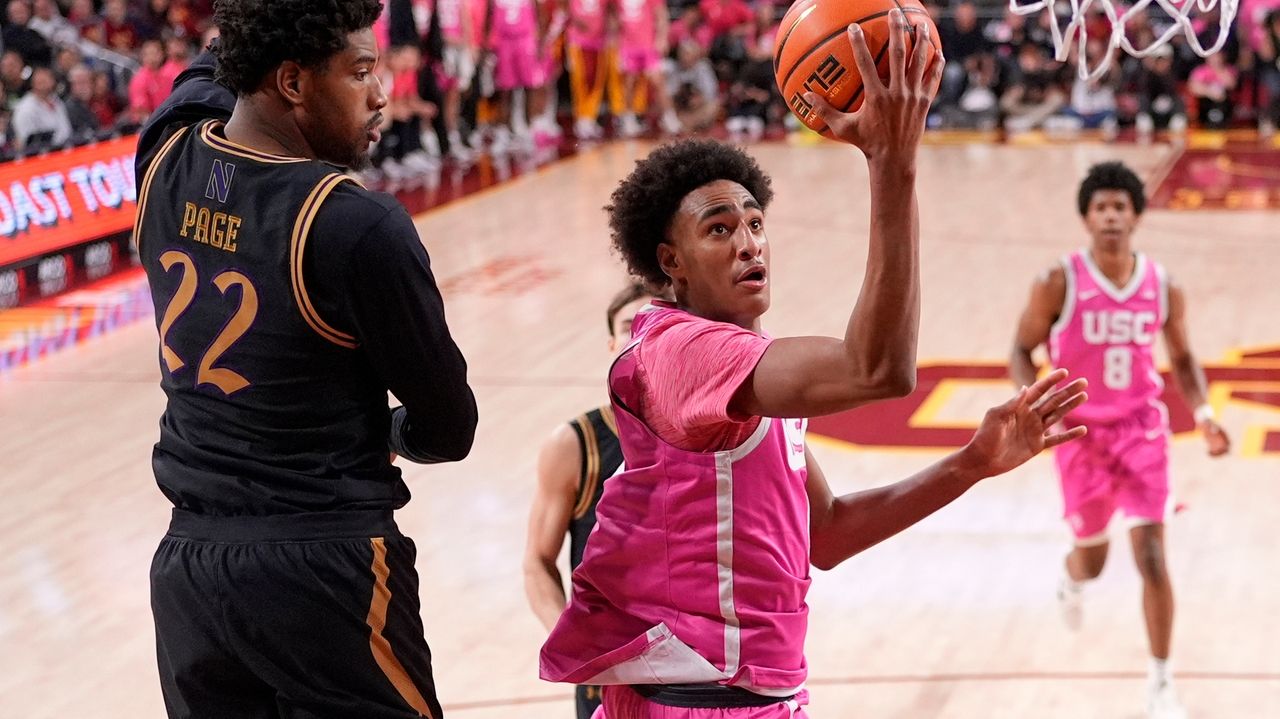 Alijah Arenas struggles in debut for USC after delays caused by car crash and knee injury