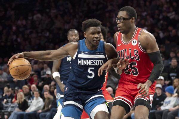 Coby White, Bulls finish strong to extend Timberwolves’ losing streak