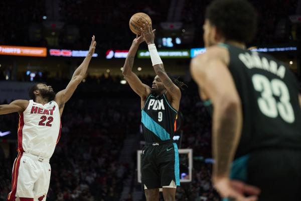 Shaedon Sharpe’s big 2nd half sends Blazers past Heat