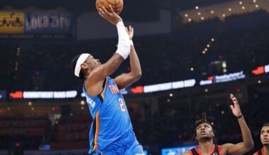 Live updates, highlights for Sunday's game