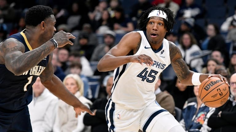 Memphis Grizzlies forward GG Jackson II (45) handles the ball...