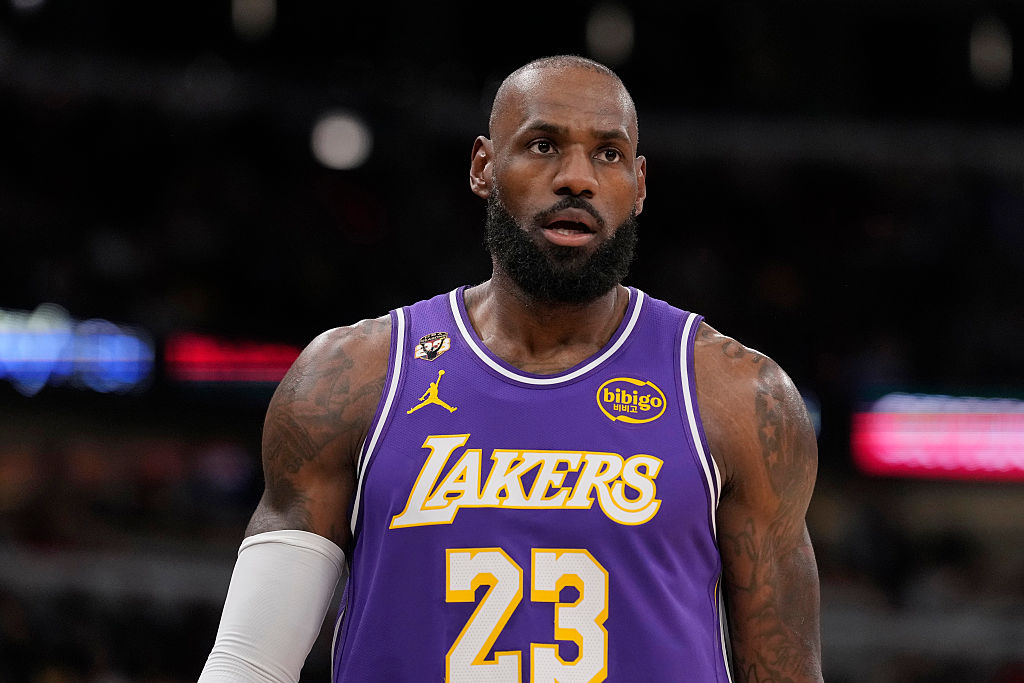 CHICAGO, ILLINOIS - JANUARY 26: LeBron James #23 of the Los Angeles Lakers looks on during the first quarter against the Chicago Bulls at the United Center on January 26, 2026 in Chicago, Illinois. NOTE TO USER: User expressly acknowledges and agrees that, by downloading and or using this photograph, User is consenting to the terms and conditions of the Getty Images License Agreement. (Photo by Patrick McDermott/Getty Images)