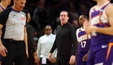 Phoenix Suns fans react to Cleveland Cavaliers HC Kenny Atkinson's ejection over officiating dispute
