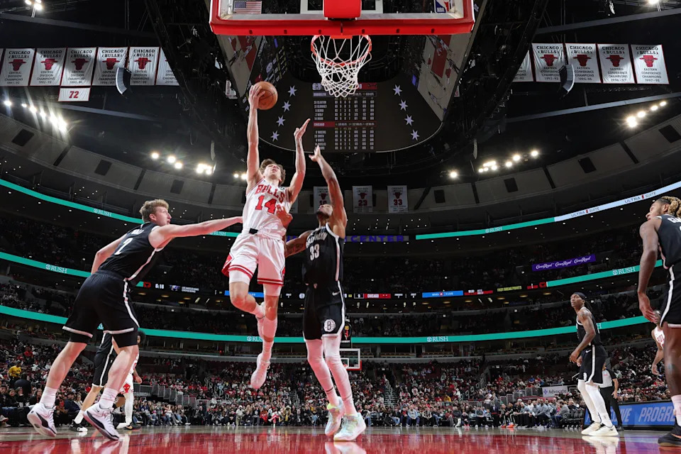CHICAGO, IL – JANUARY 18: Matas Buzelis #14 of Chicago Bulls drives to the basket during the game against the Brooklyn Nets on January 18, 2026 at United Center in Chicago, Illinois. NOTE TO USER: User expressly acknowledges and agrees that, by downloading and or using this photograph, User is consenting to the terms and conditions of the Getty Images License Agreement. Mandatory Copyright Notice: Copyright 2026 NBAE (Photo by Jeff Haynes/NBAE via Getty Images)