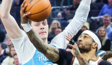 Golden State Warriors vs. Charlotte Hornets -Xinhua