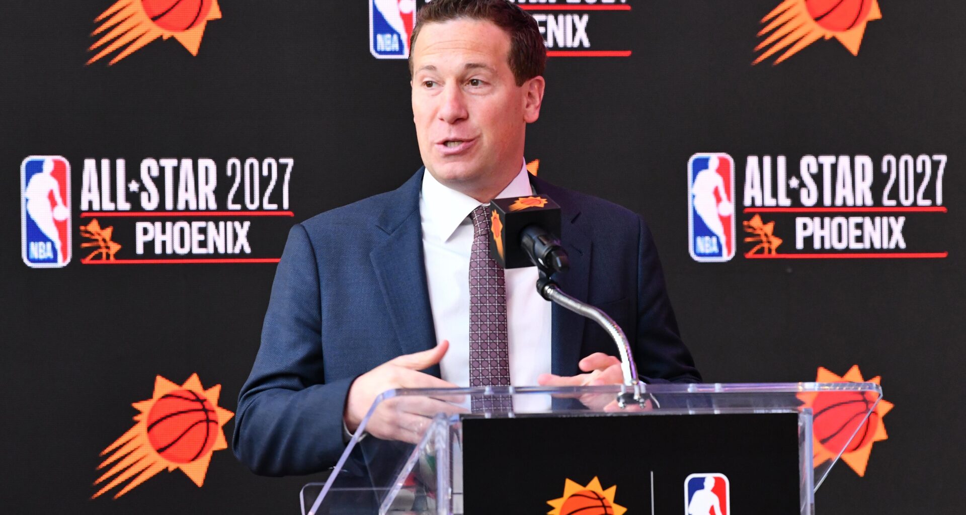 Suns Add More Options to $2 Value Menu, Full List of Items Revealed by Governor Mat Ishbia