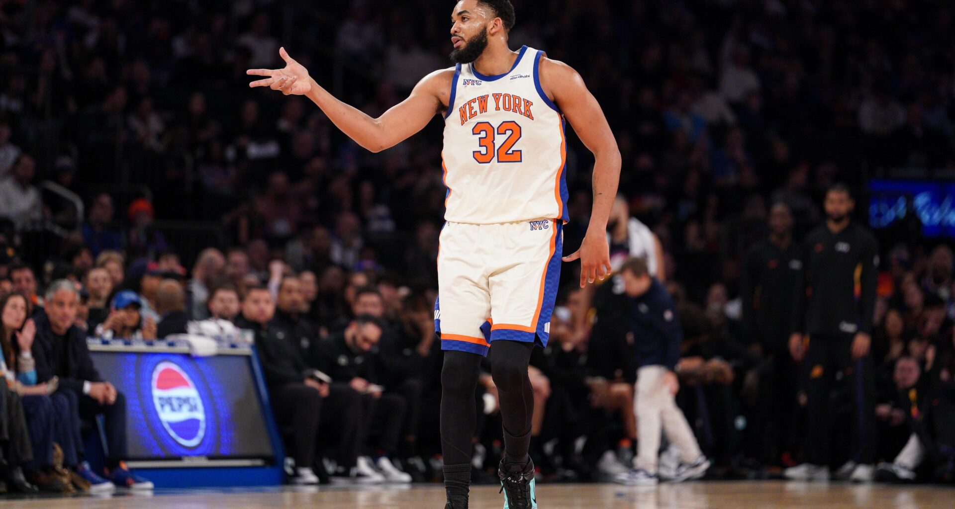 Latest NBA Trade Rumors on Karl-Anthony Towns, Ja Morant, LaMelo Ball at 2026 Deadline