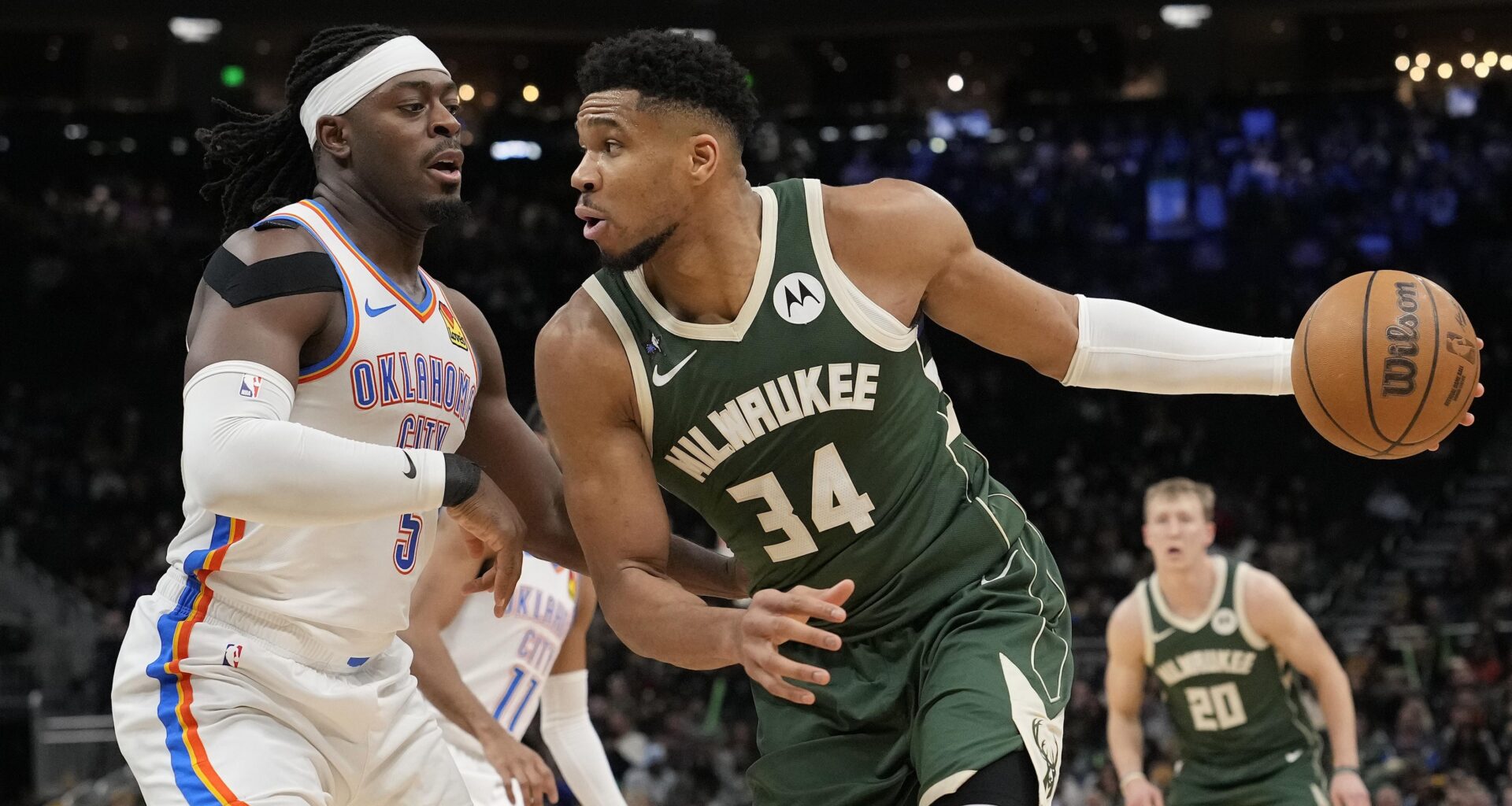 Latest Giannis Trade Rumors as Tension Within Bucks Locker Room Reaches 'All-Time High'