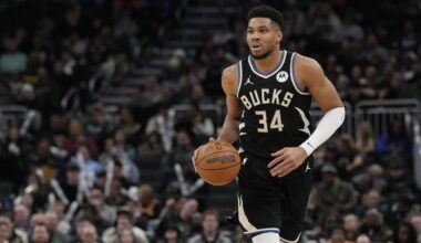 New Giannis Trade Rumors from NBA Insider on Timeline for Bucks to Deal Star After Injury