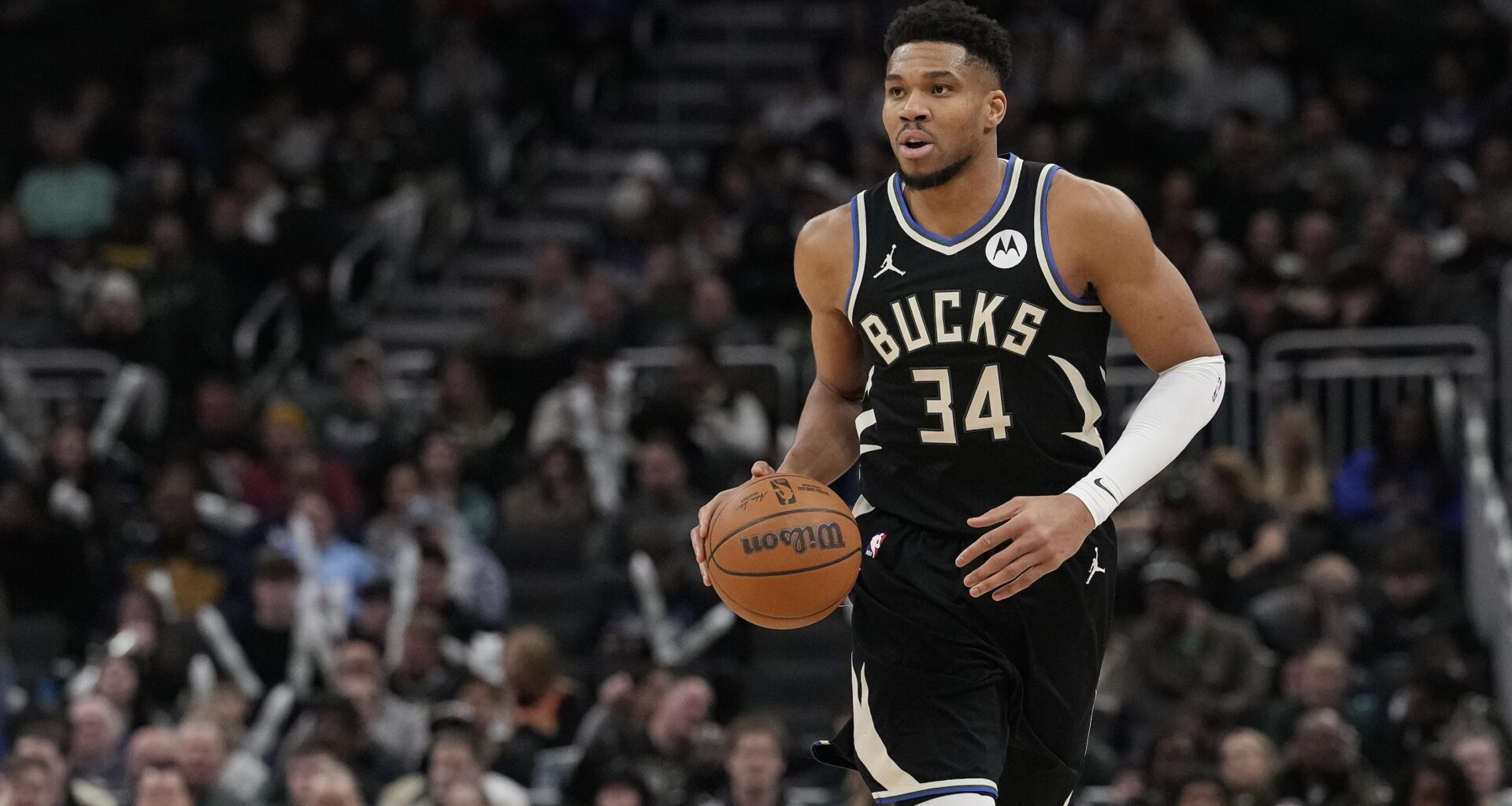 Latest Giannis Trade Rumors Ahead of 2026 NBA Deadline After Bucks Star's Calf Injury