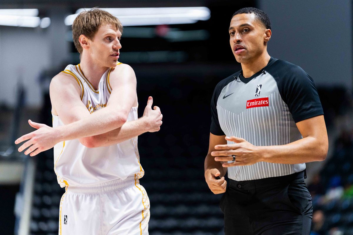 San Diego Clippers guard Matt Allocco (27) talks to a referee during an NBA G League Basketball game between Iowa and San Diego, Saturday January 10, 2026 at Frontwave Arena in Oceanside, Calif. San Diego Clippers guard Matt Allocco (27) talks to a referee during an NBA G League Basketball game between Iowa and San Diego, Saturday January 10, 2026 at Frontwave Arena in Oceanside, Calif.