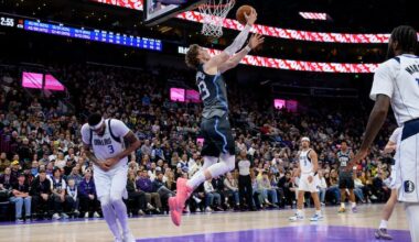 Anthony Davis expected to miss 6 weeks in latest absence for Mavs but won't need hand surgery