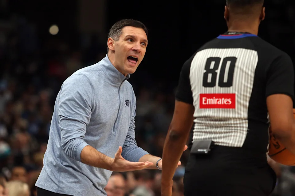 Jan 9, 2026; Memphis, Tennessee, USA; Oklahoma City Thunder head coach Mark Daigneault reacts toward an official during the third quarter against the Memphis Grizzlies at FedExForum. Mandatory Credit: Petre Thomas-Imagn Images