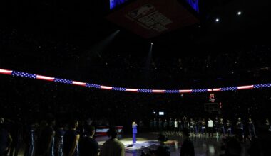 ‘Leave Greenland Alone!’ interrupts anthem ahead of NBA London game