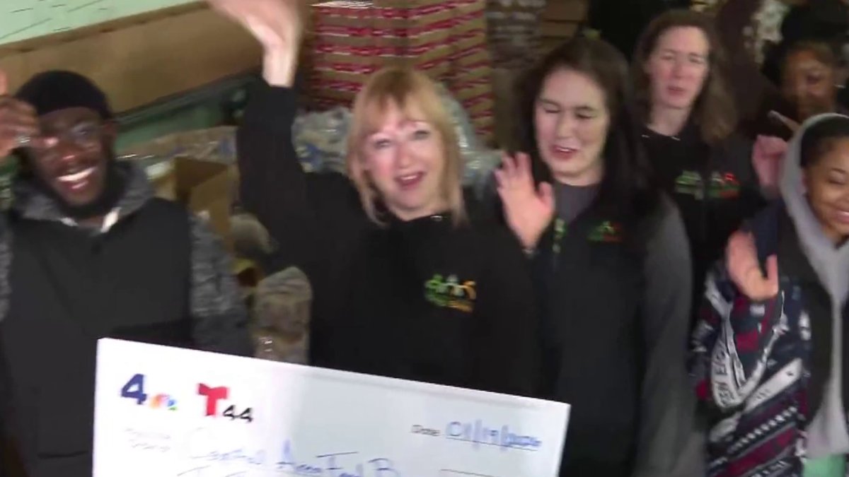 Middle, high schoolers pack up food on MLK Day at Capital Area Food Bank – NBC4 Washington