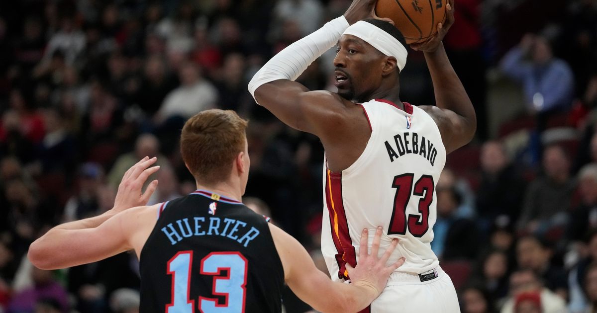 Powell scores 21 points and Heat outlast Bulls for 116-113 win :: WRAL.com