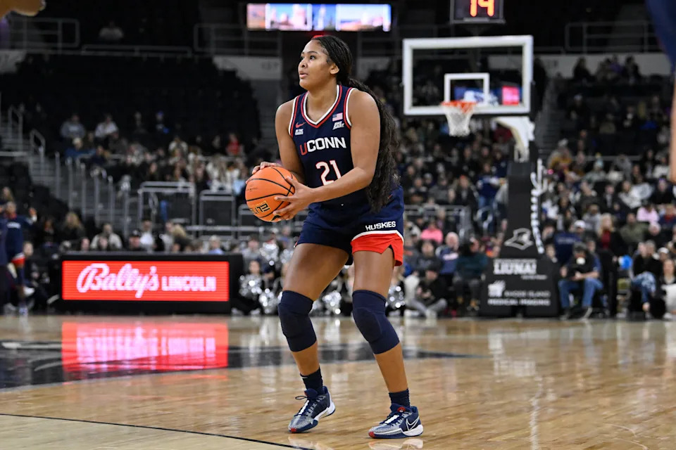 UConn Huskies forward Sarah Strong (21) shoots for three points against the Providence Friars during the first half at the Amica Mutual Pavilion.