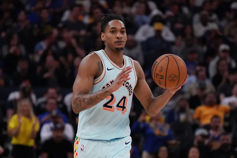 San Antonio Spurs guard-forward Devin Vassell (24)Credit&colon; David Gonzales-Imagn Images