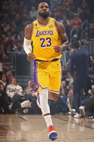 LeBron James Nathaniel S. Butler/NBAE via Getty