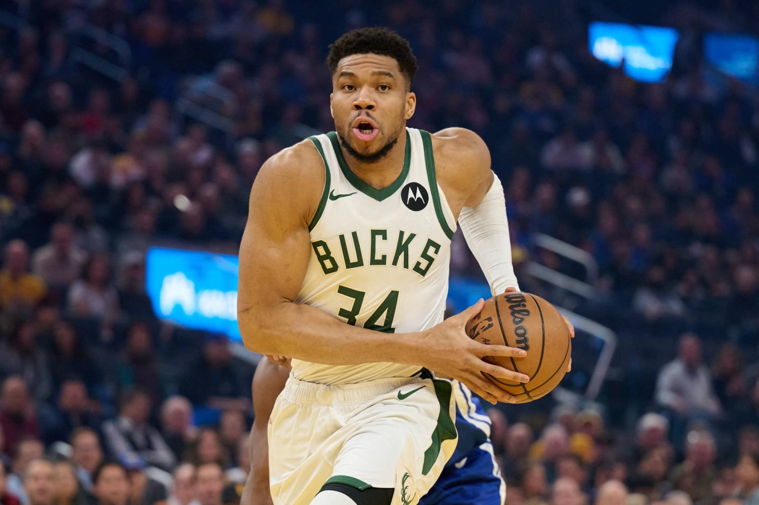 Giannis Antetokounmpo ask Bucks for a trade? 'Never'
