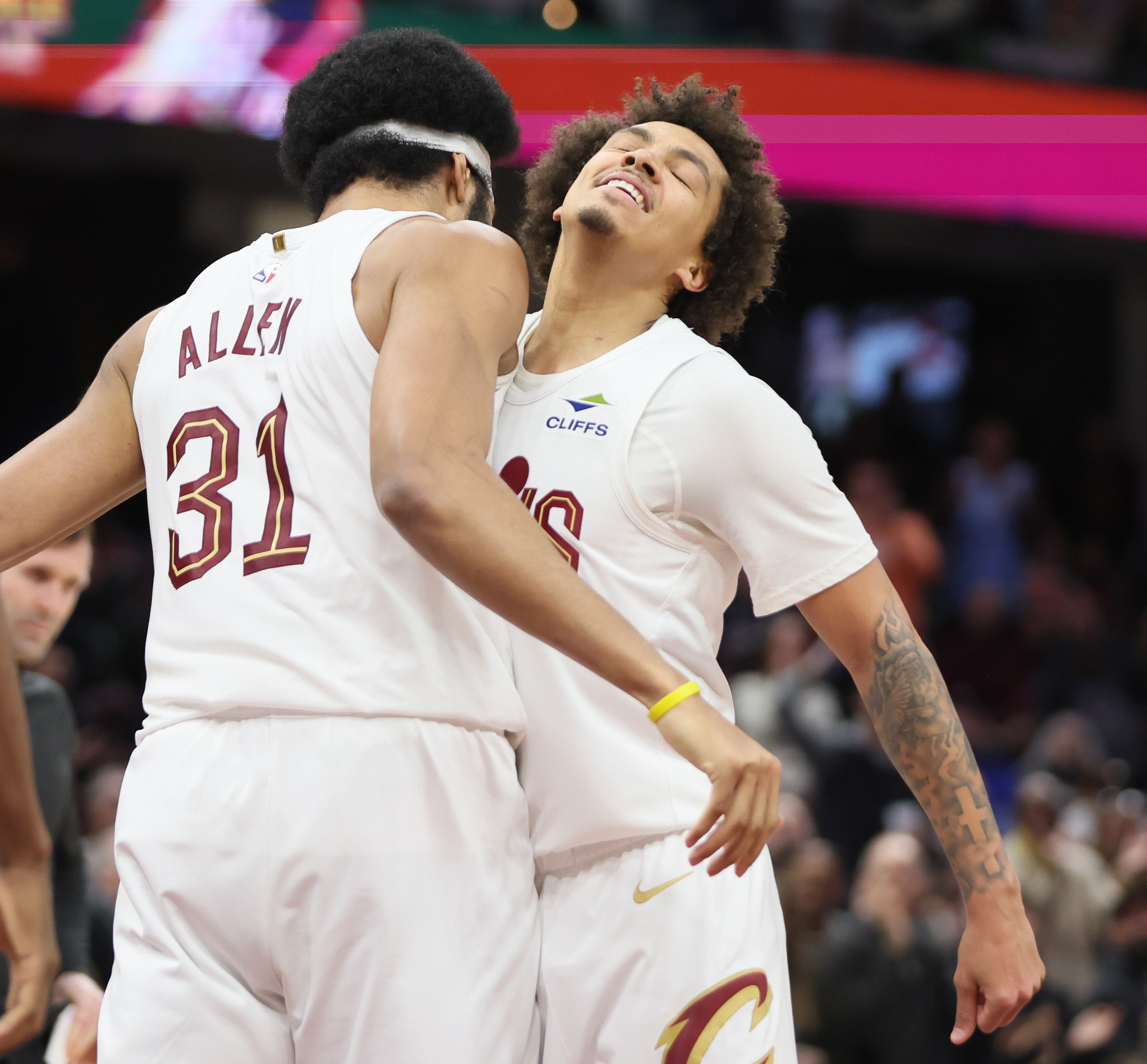 Cleveland Cavaliers guard Craig Porter Jr. (R) celebrates the dunk score by Cleveland Cavaliers center Jarrett Allen in the second half. 