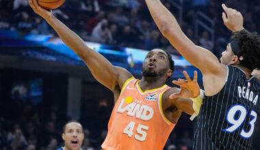 Mitchell scores 45 as Cavaliers beat Magic 114-98 for 4th straight win :: WRAL.com