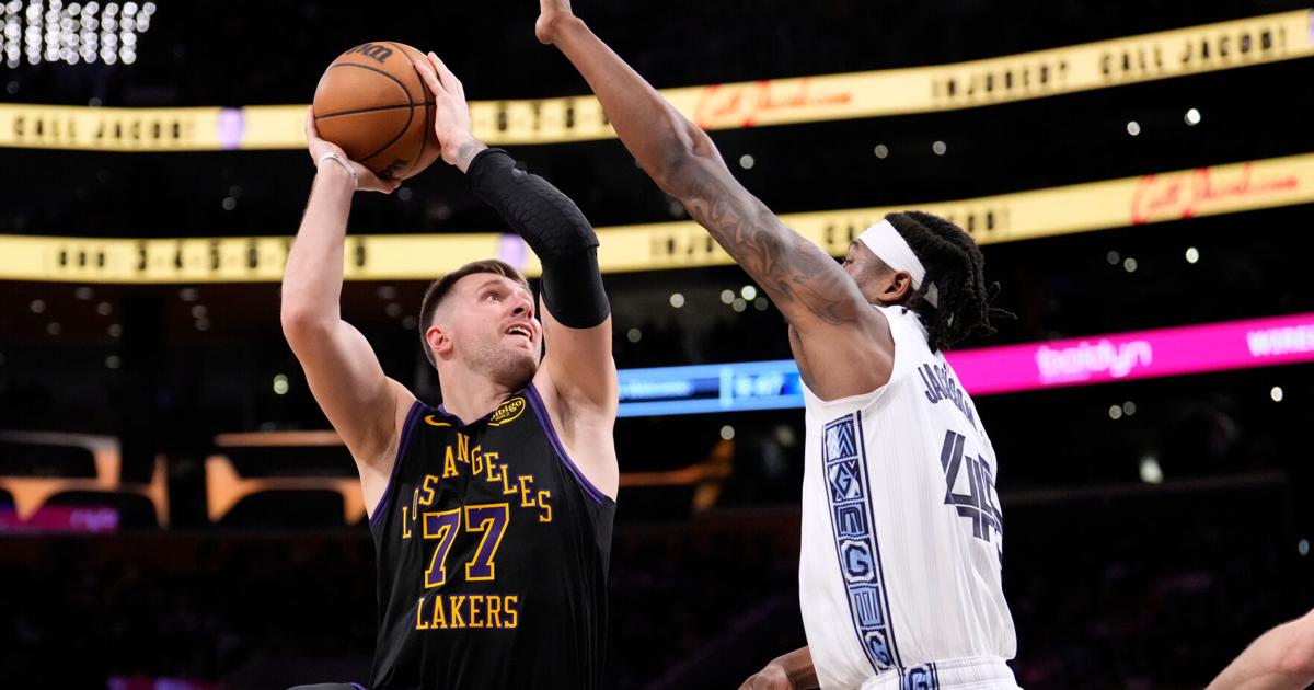 Doncic and James score 30+ each for 1st time this season in Lakers' 128-121 win over Grizzlies | Pro National Sports