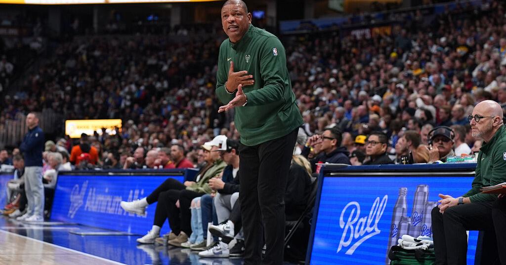 Bucks struggling without Giannis Antetokounmpo on the floor