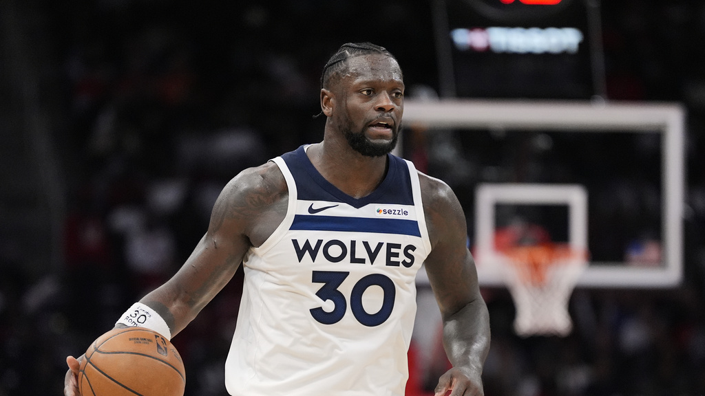 Julius Randle & JJJ Battle