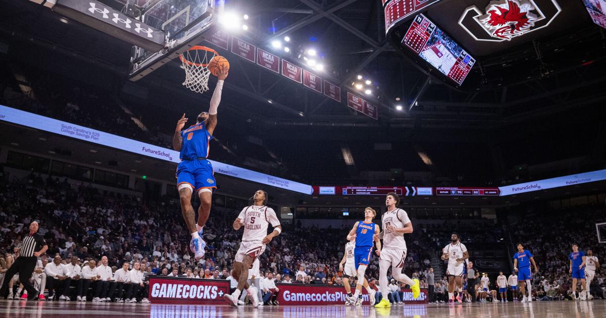 Thomas Haugh and Rueben Chinyelu lead No. 19 Florida to 95-48 win over South Carolina | Basketball