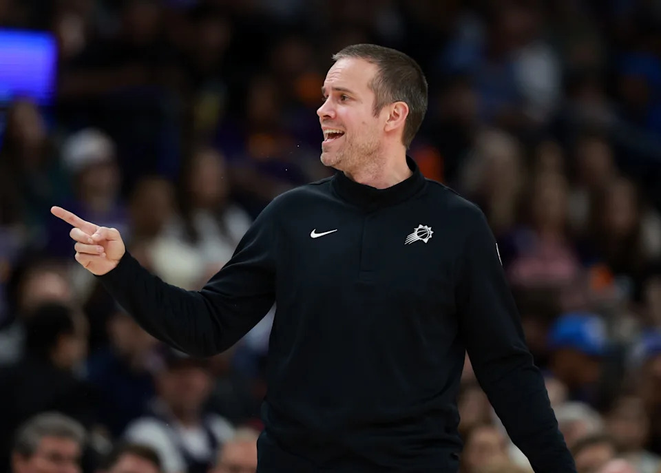 Jan 4, 2026; Phoenix, Arizona, USA; Phoenix Suns head coach Jordan Ott reacts against the Oklahoma City Thunder in the second half at Mortgage Matchup Center. Mandatory Credit: Mark J. Rebilas-Imagn Images
