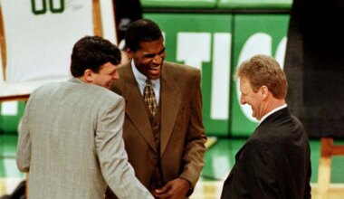 Parish scores 20k; Minniefield, Zeller born