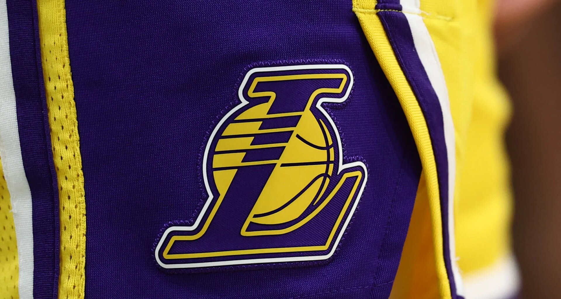 Lakers release injury report for Wednesday's game versus Cavaliers