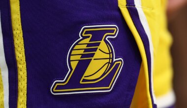 Lakers release injury report for Wednesday's game versus Cavaliers