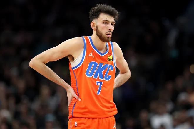 SAN ANTONIO, TEXAS - DECEMBER 23: Chet Holmgren #7 of the Oklahoma City Thunder looks on during the second quarter of the game against the San Antonio Spurs at Frost Bank Center on December 23, 2025 in San Antonio, Texas. (Photo by Kenneth Richmond/Getty Images)