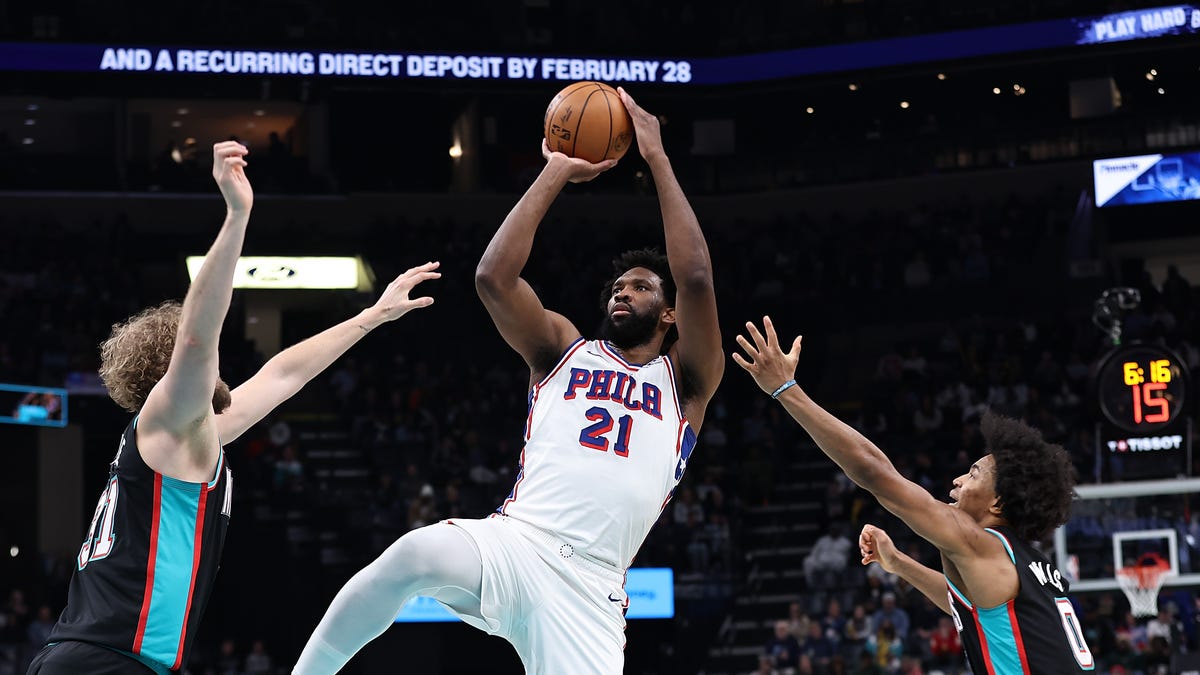 Full injury report for Joel Embiid, Sixers vs. Mavericks on the road