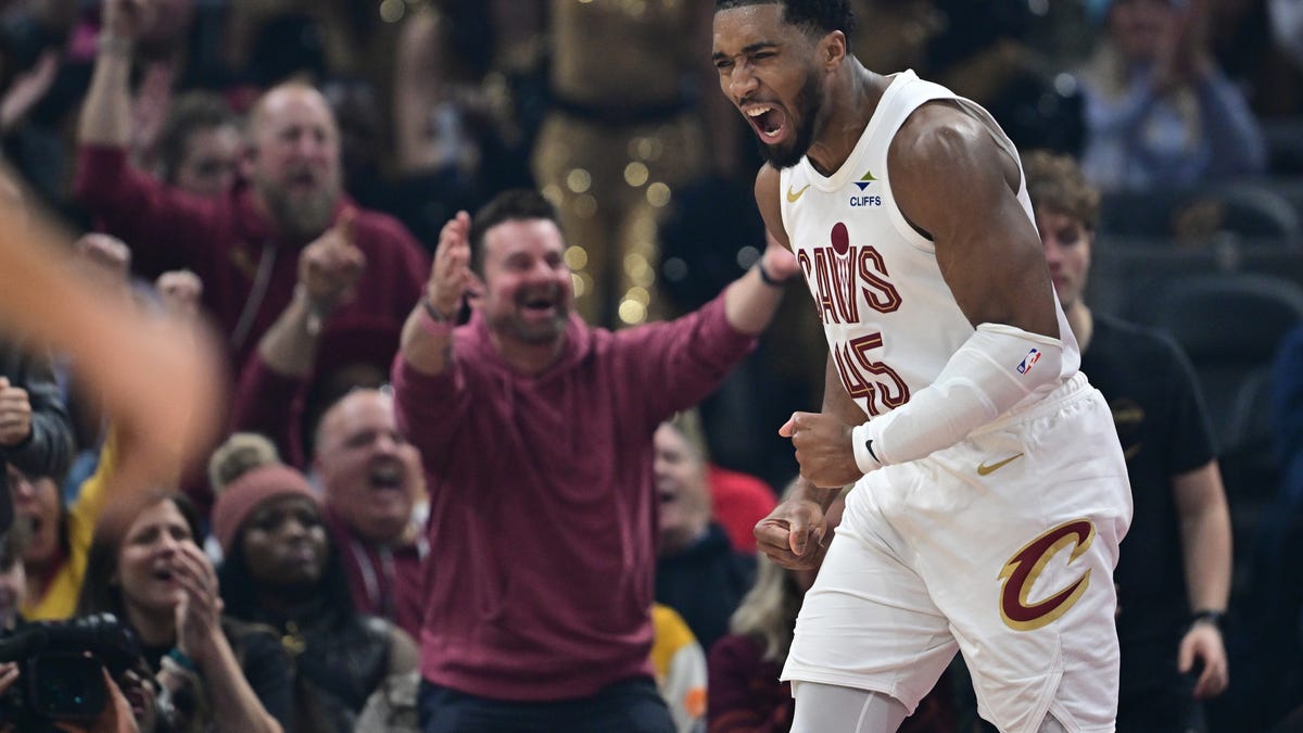 Cleveland Cavs score vs Phoenix Suns game recap, highlights