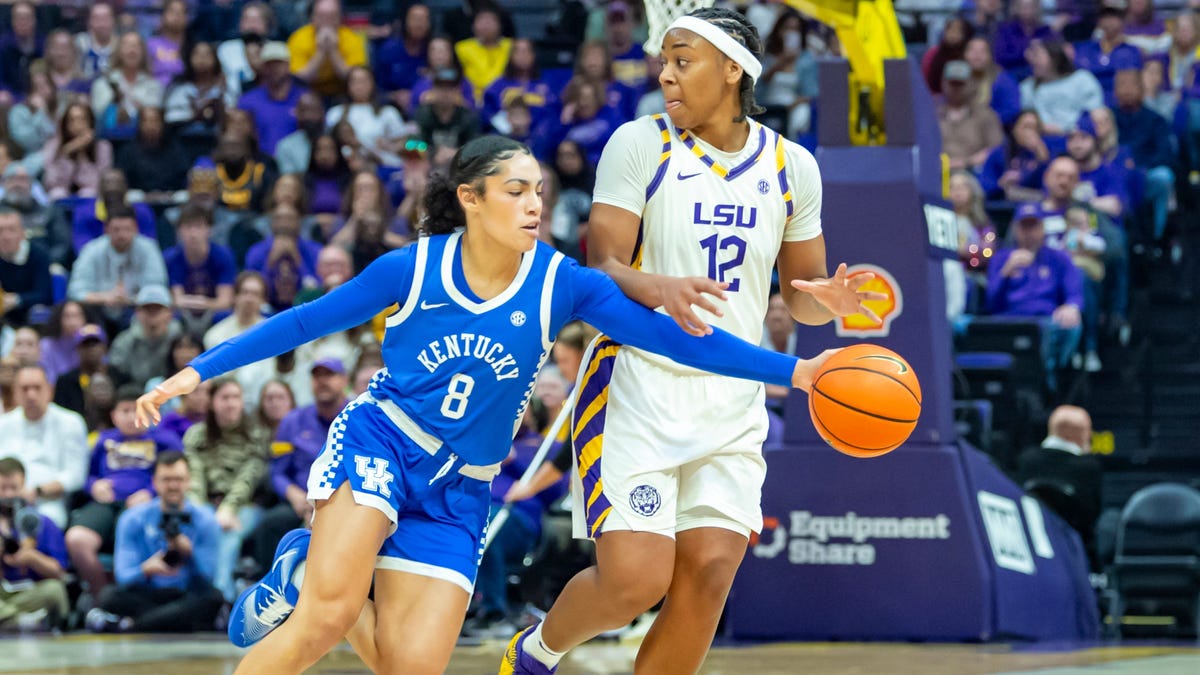 Kentucky women's basketball upsets LSU on last second 3-pointer