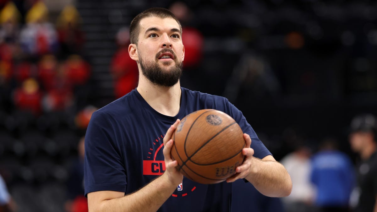 Ivica Zubac injury update, Celtics vs. Clippers status