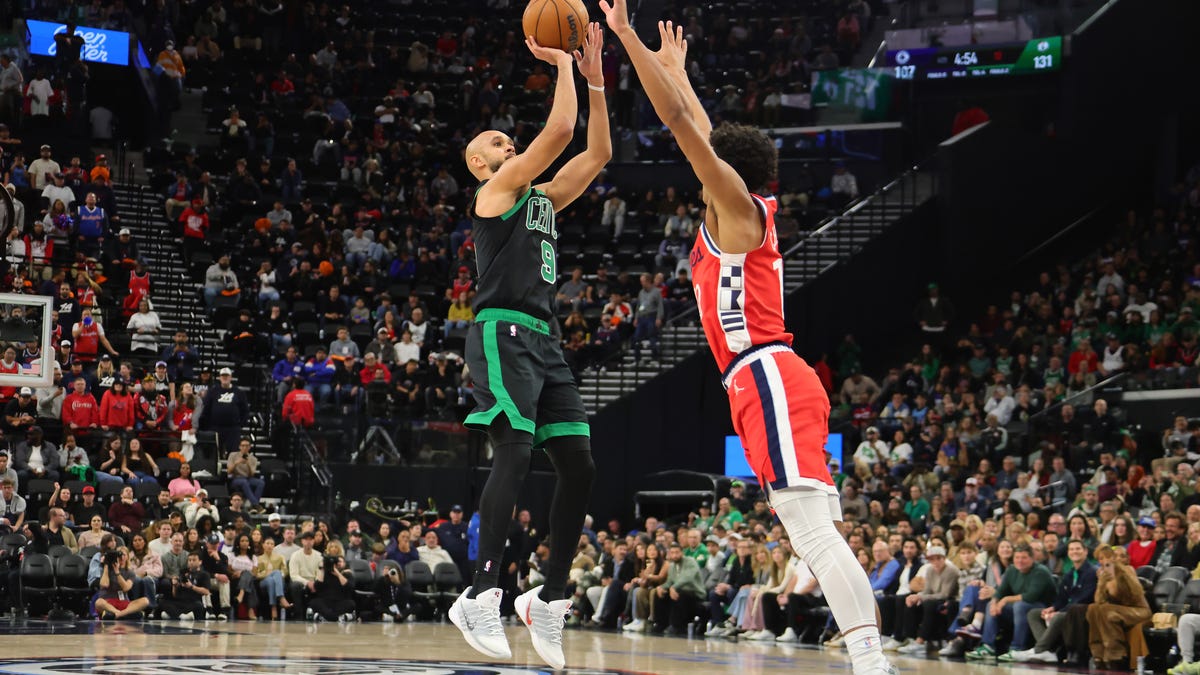 White on when he started thinking this version of Celtics could compete