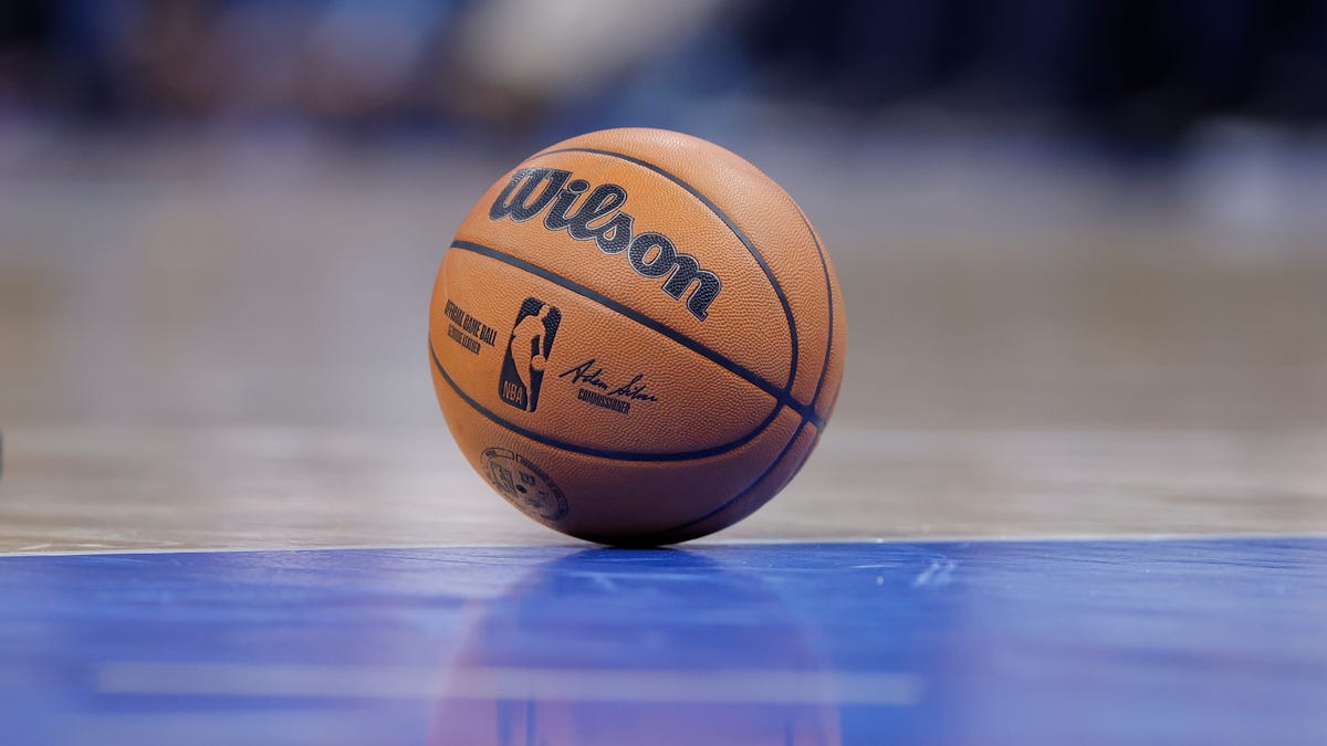 OKC Blue complete comeback in 114-109 OT win over Valley Suns