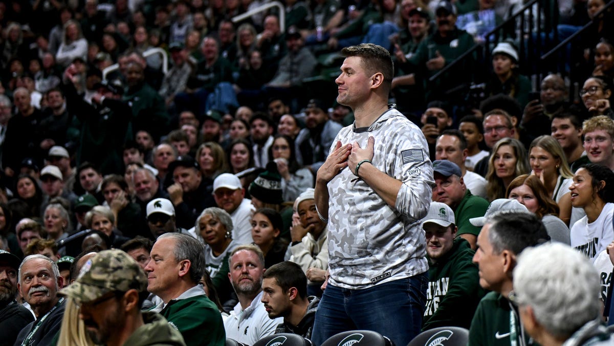 Paul Davis, ex-Michigan State basketball star, ejected from USC rout