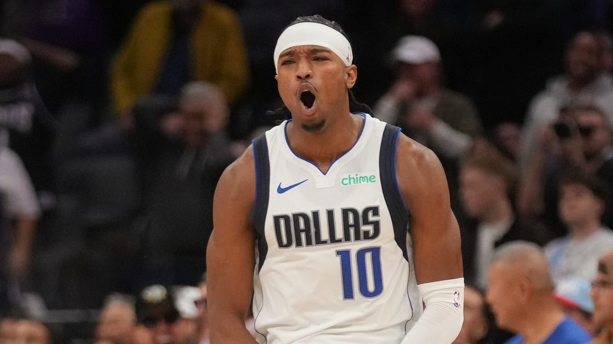 Kings drop sixth straight as Brandon Williams hits go-ahead basket