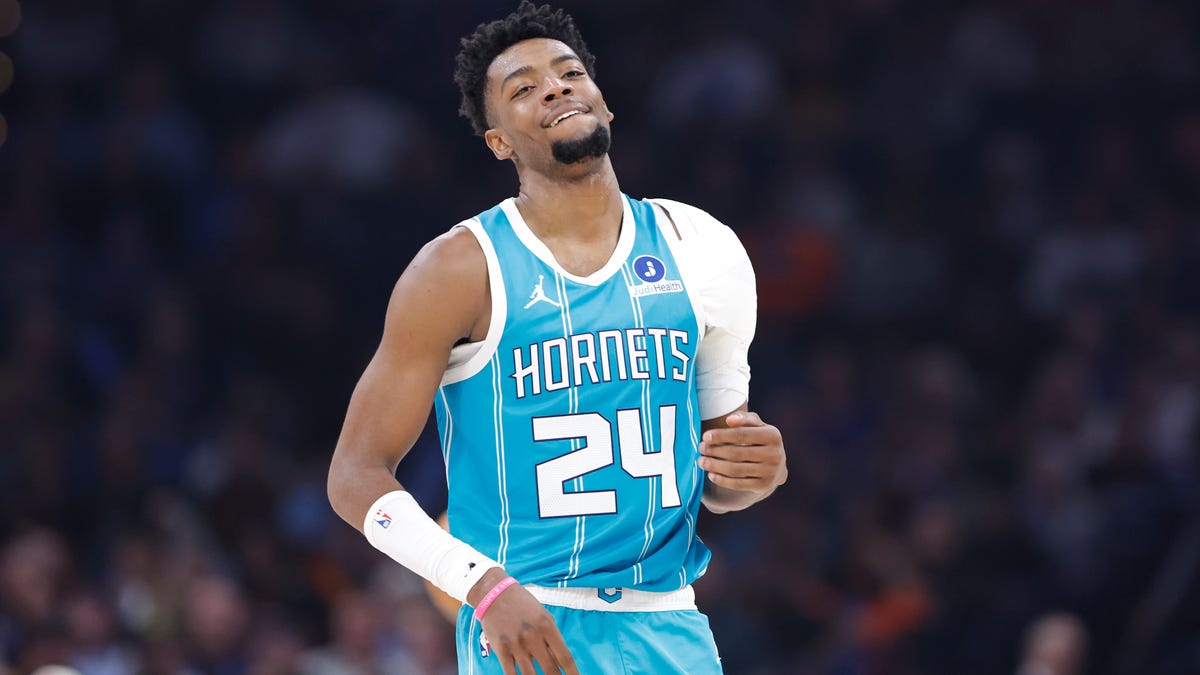 Full injury report, streaming, odds for Jan. 7