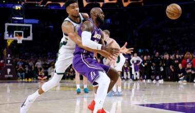 L.A. falls apart in crunch time, loses to Bucks