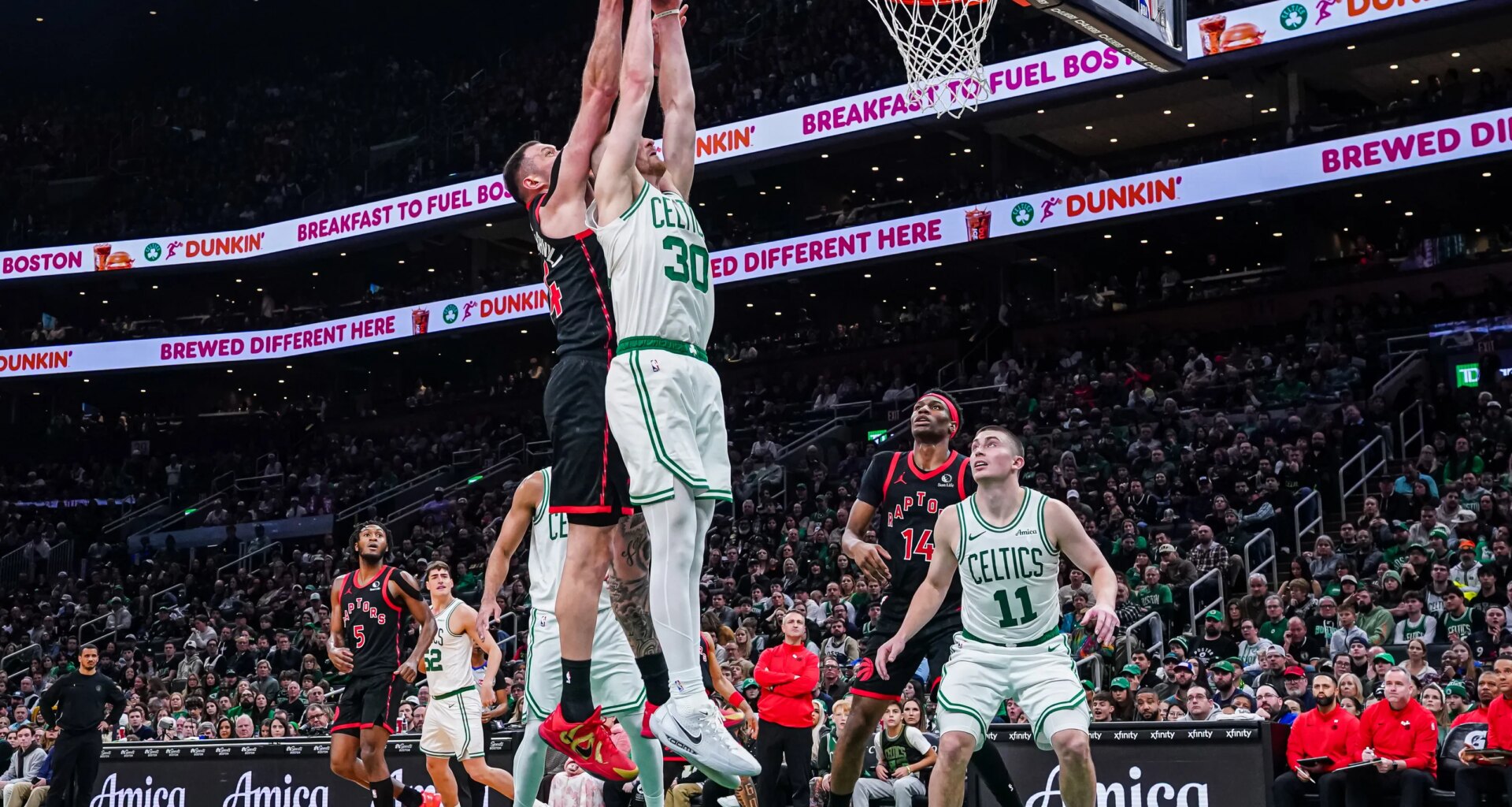 Sam Hauser came up big for the Celtics on both ends of the floor vs. the Raptors