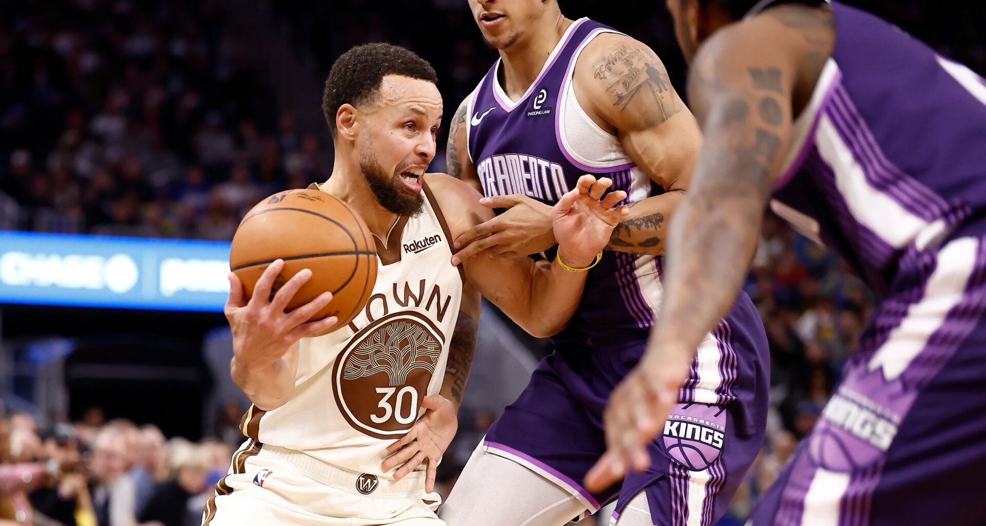 Hawks at Warriors odds, picks and predictions