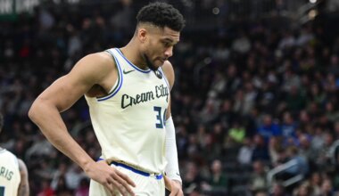 Giannis Antetokounmpo explained why he literally booed the Bucks crowd